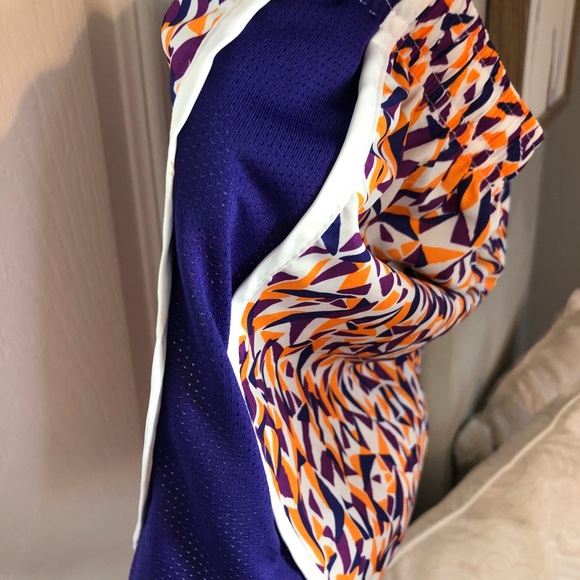 Nike Girls' Tempo Running Shorts (Large In girls) - Picture 3 of 6